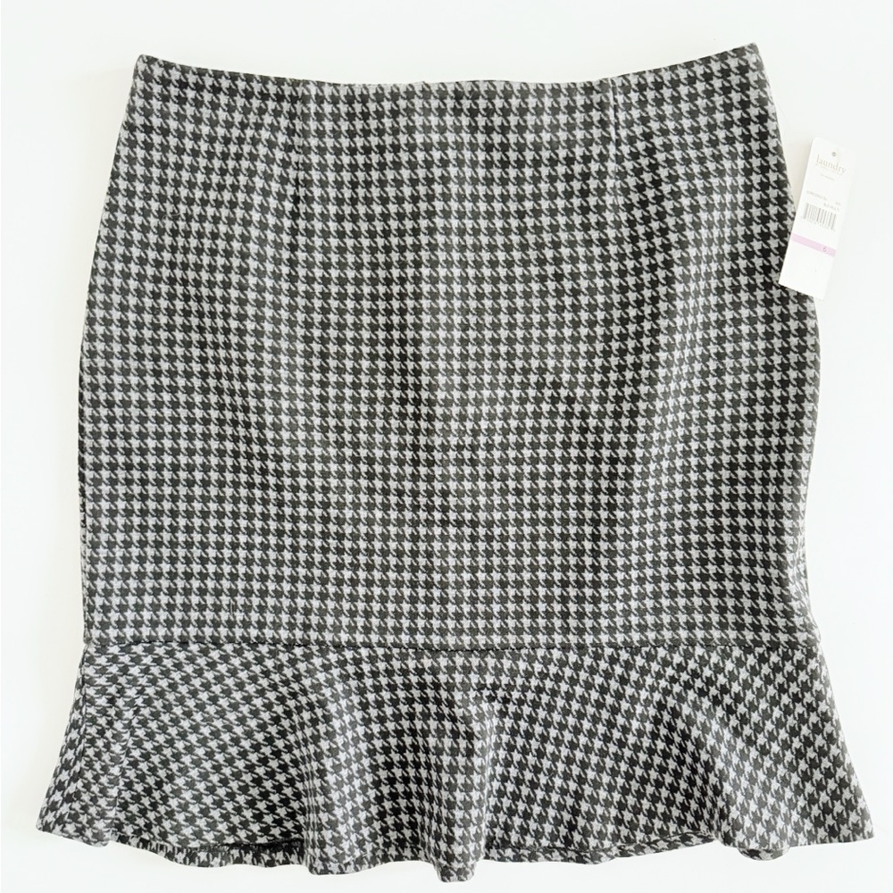 Laundry skirt
